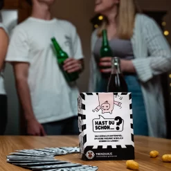 Trendhaus 955975 PARTY Lustiges Kartenspiel "Hast Du Schon ...?" 100-teilig 8 Trendhaus 955975 PARTY Lustiges Kartenspiel "Hast Du Schon ...?" 100-teilig -Kuscheiz Geschäft 955975 f SILVESTER Spiel Hast du schon