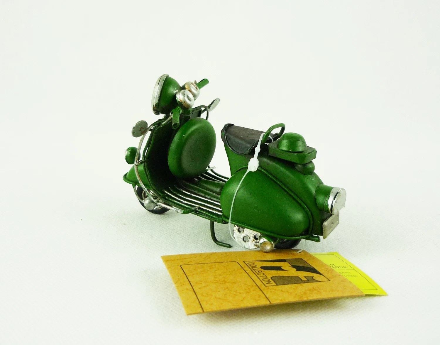 Blechmodell Mini-Roller Motorroller Ca 11,5x5,5x7,5cm 904444 Grün 2 Blechmodell Mini-Roller Motorroller Ca 11,5x5,5x7,5cm 904444 Grün – Bild 2