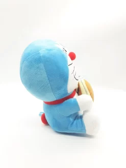 Doraemon Kosmische Blaue Katze 24-27cm (Play By Play) - Doraemon Mit Dorayaki -Kuscheiz Geschäft Doraemon kosmische blaue Katze 24 27cm Play by Play Doraemon mit Dorayaki 3 scaled